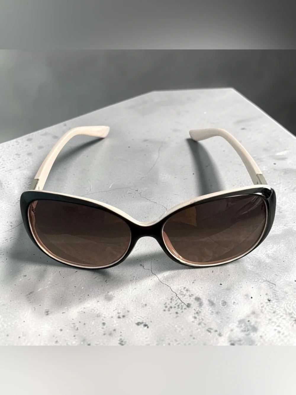 Ann Taylor Two-Tone Oversized Sunglasses